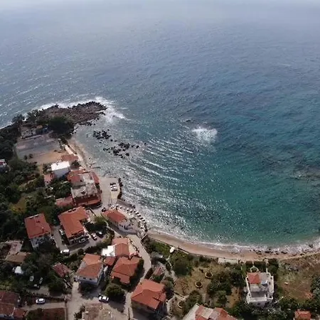 Filanthi Costas Pensjonat 3*