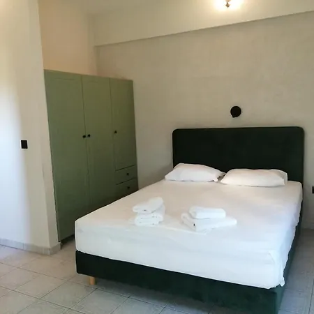 Vendégház Filanthi Costas Sztúpa