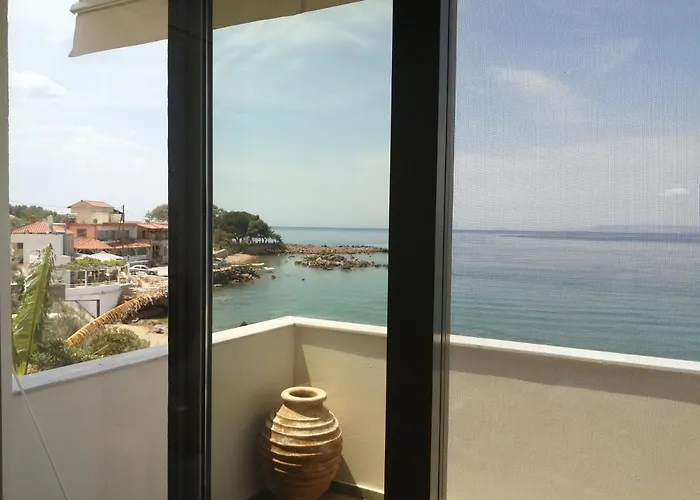 Filanthi Costas 3* Stoúpa